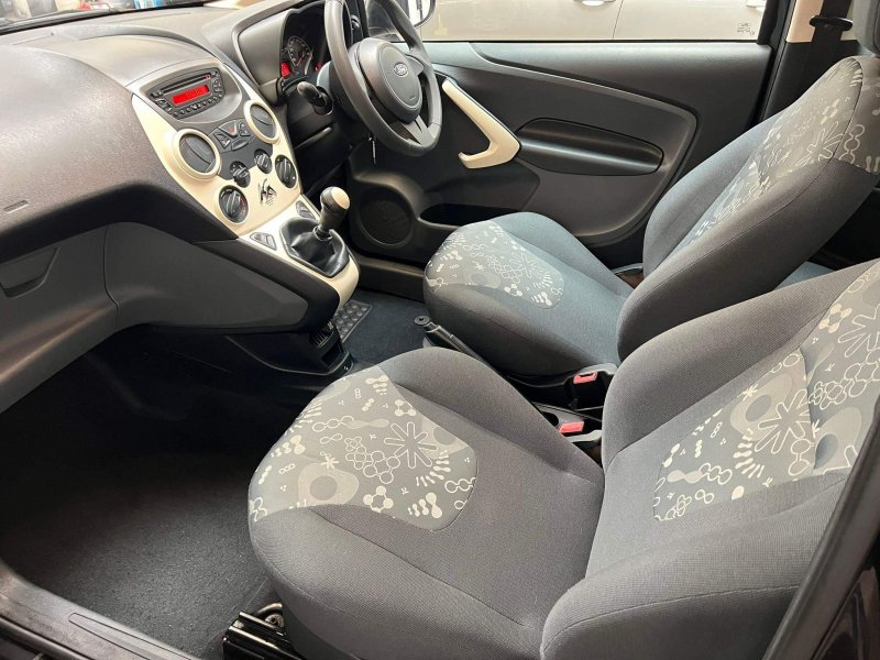 FORD KA