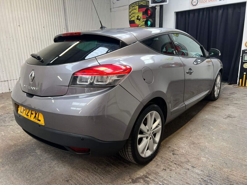 RENAULT MEGANE