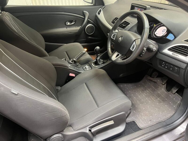 RENAULT MEGANE