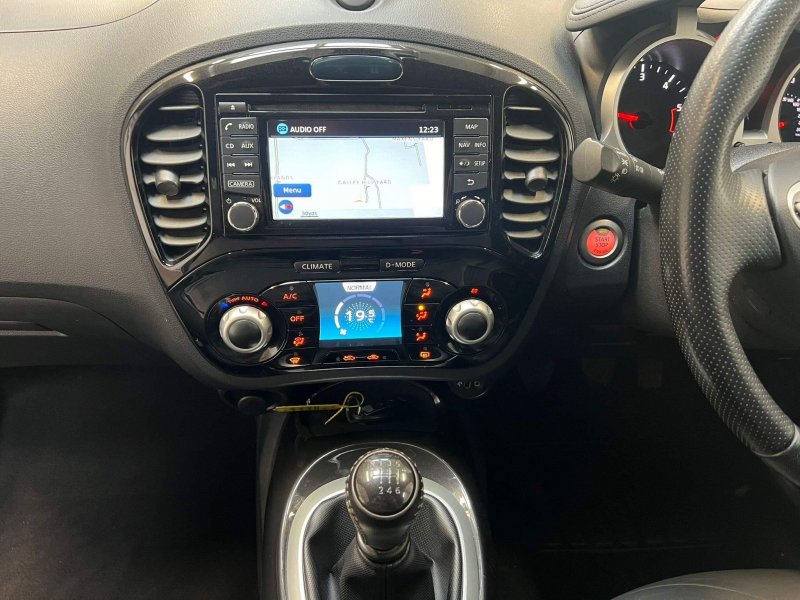 NISSAN JUKE