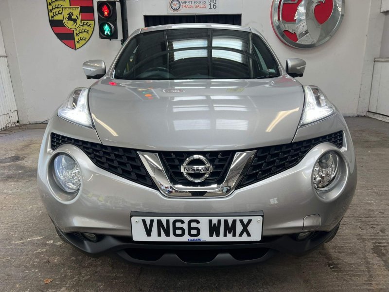 NISSAN JUKE