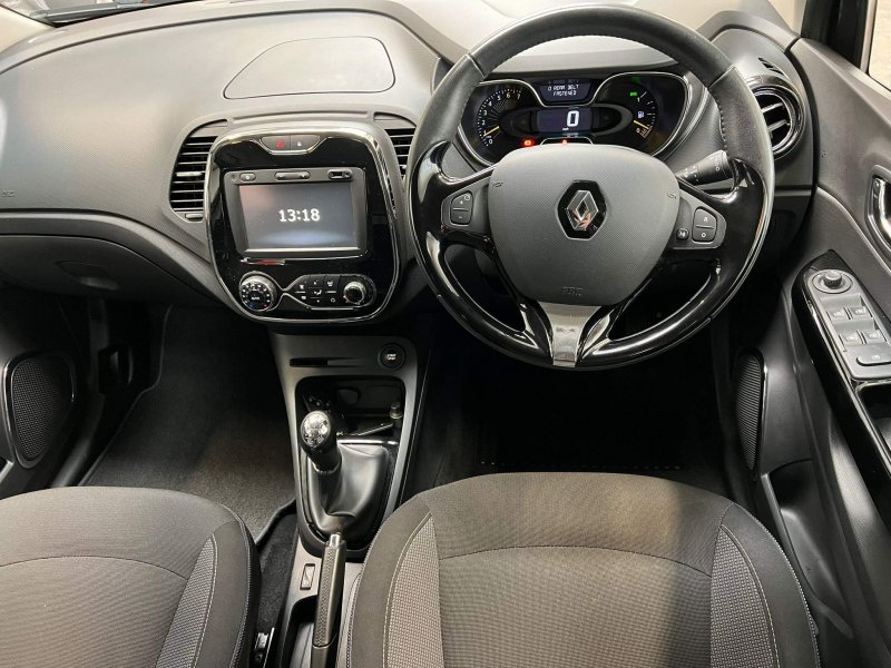 RENAULT CAPTUR