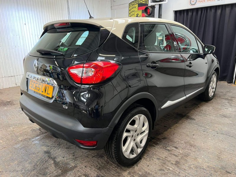 RENAULT CAPTUR