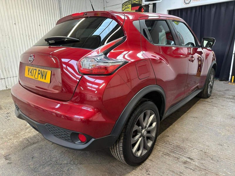 NISSAN JUKE