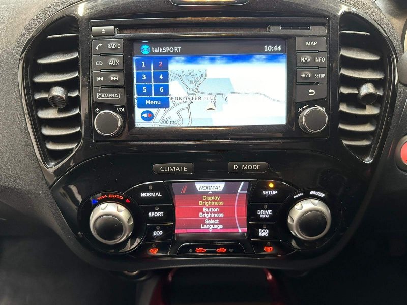 NISSAN JUKE