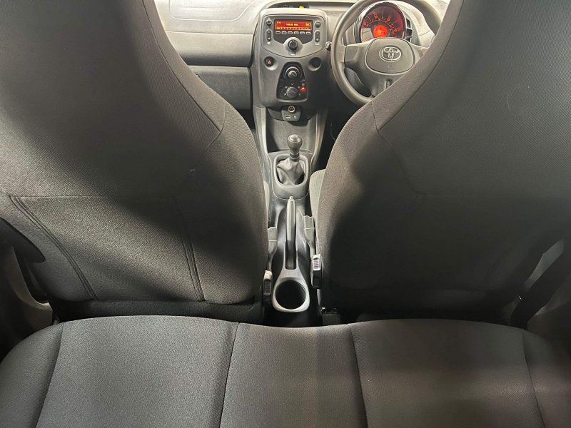 TOYOTA AYGO