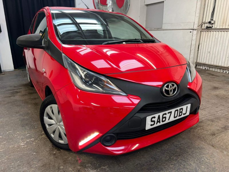 TOYOTA AYGO