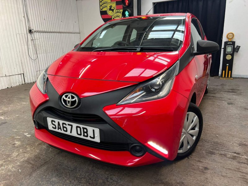 TOYOTA AYGO