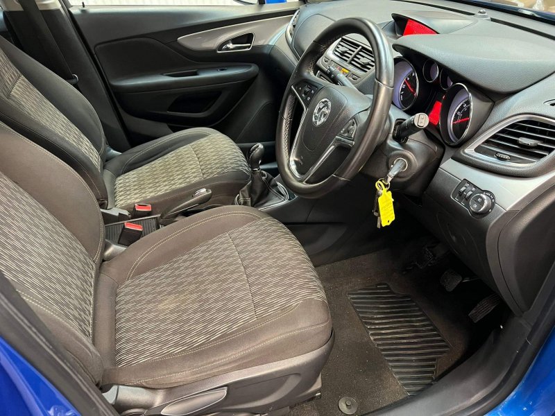 VAUXHALL MOKKA