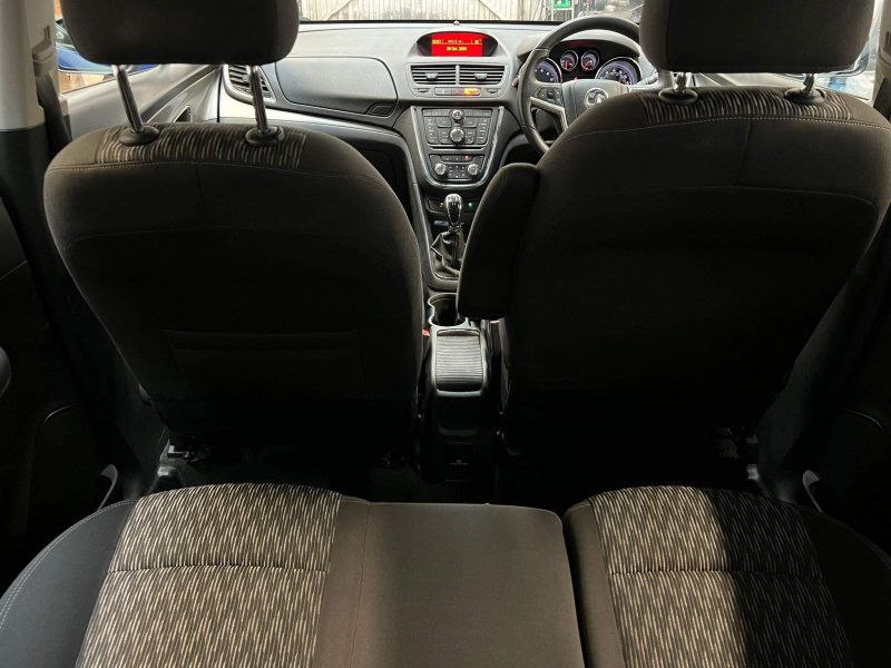 VAUXHALL MOKKA