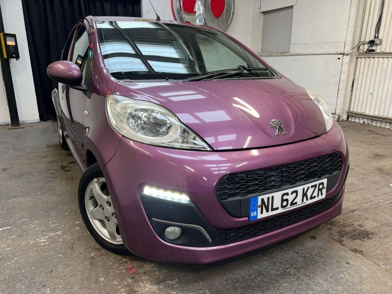 PEUGEOT 107