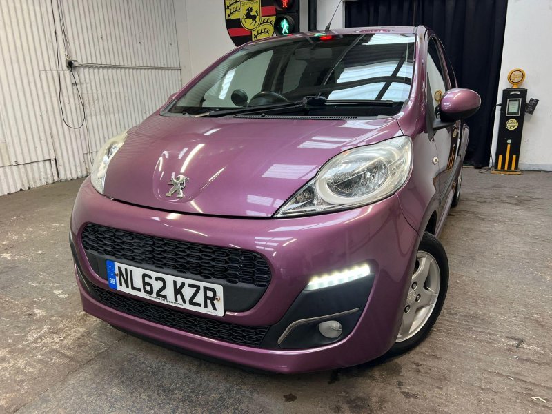 PEUGEOT 107