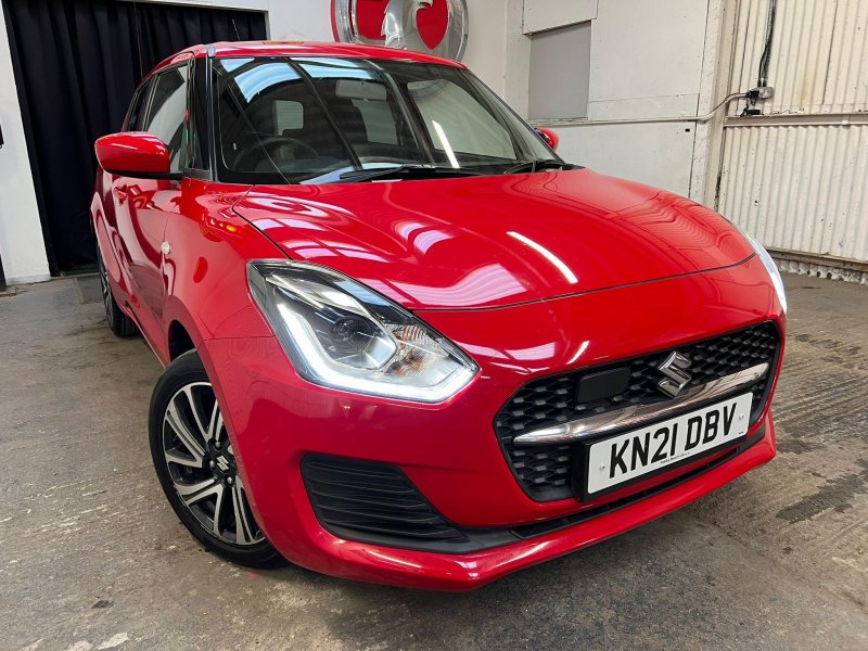 SUZUKI SWIFT