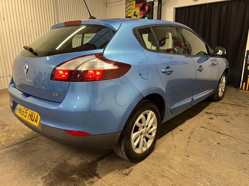 RENAULT MEGANE