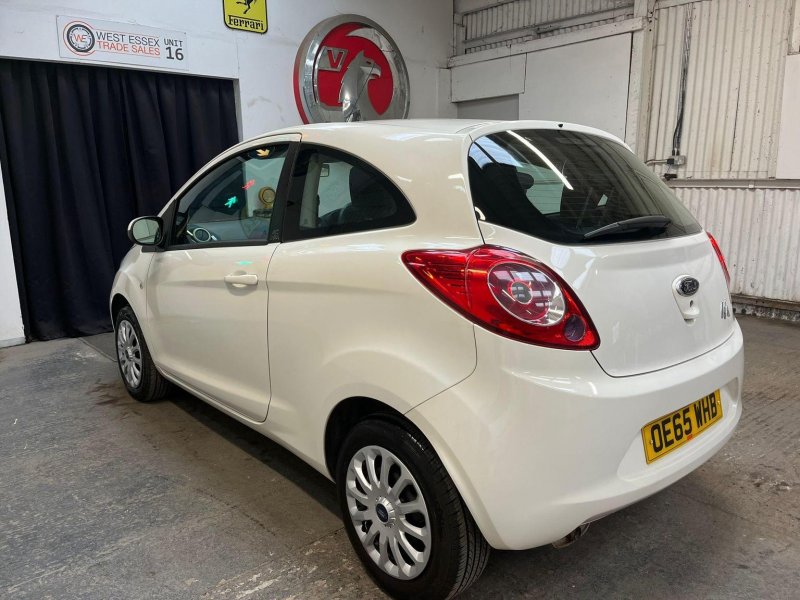 FORD KA