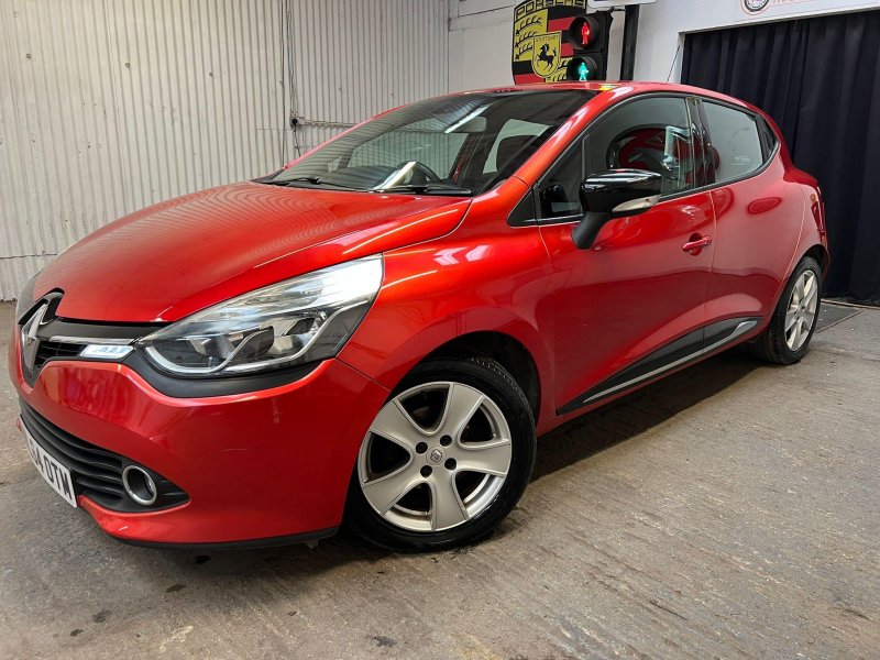View RENAULT CLIO 0.9 TCe Dynamique MediaNav Euro 5 (s/s) 5dr