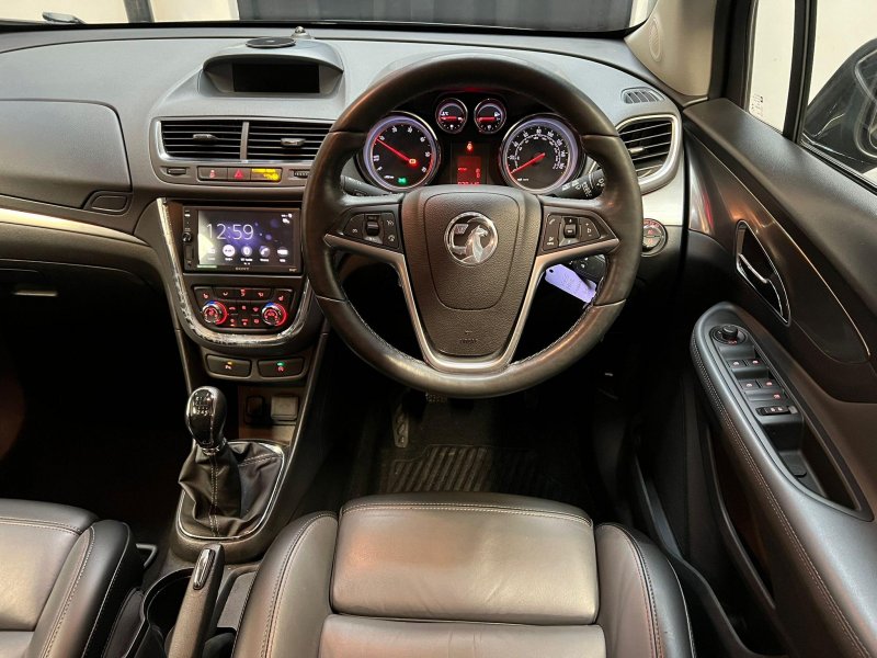 VAUXHALL MOKKA