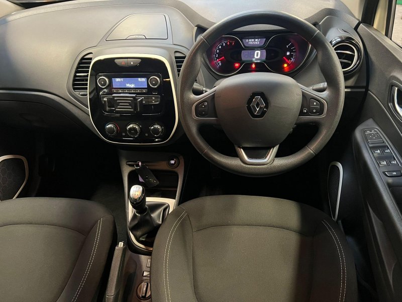 RENAULT CAPTUR