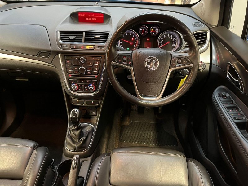 VAUXHALL MOKKA