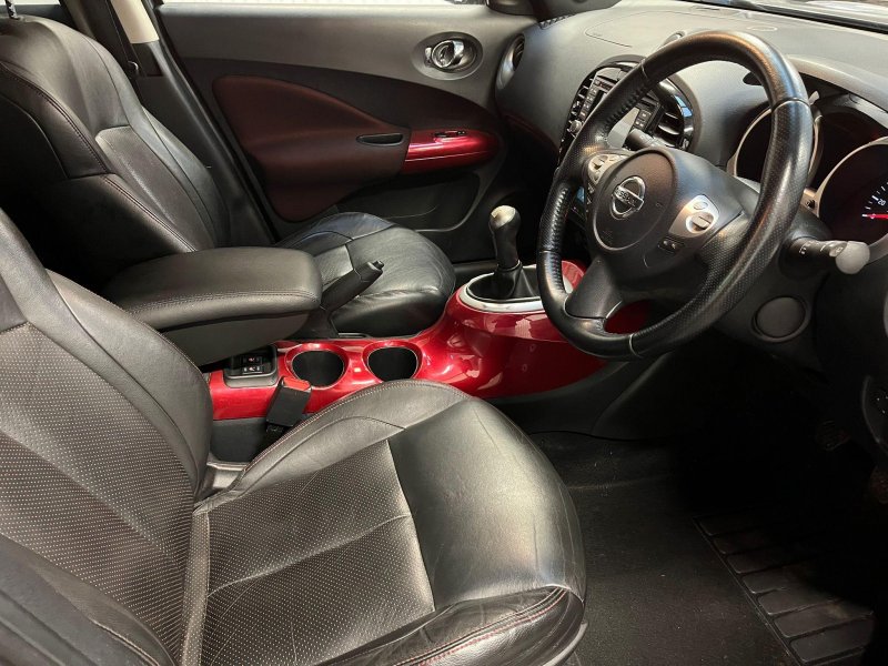 NISSAN JUKE