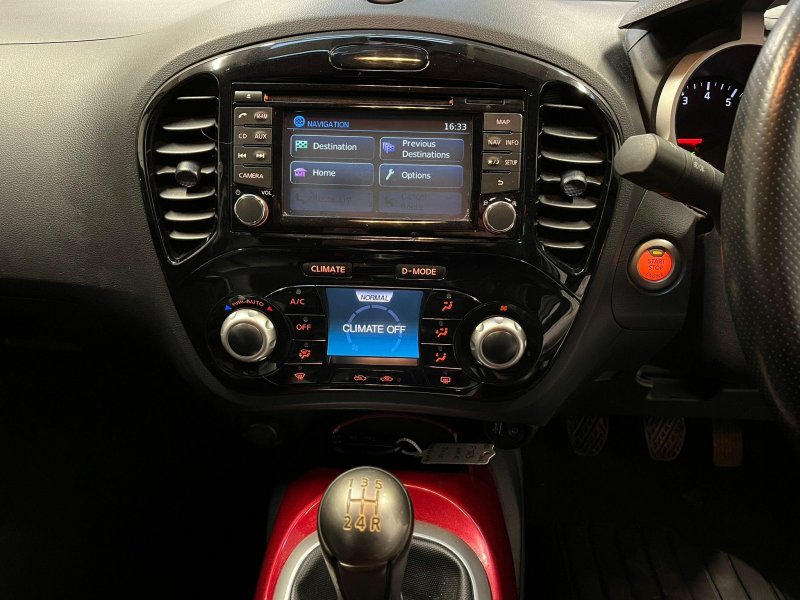 NISSAN JUKE
