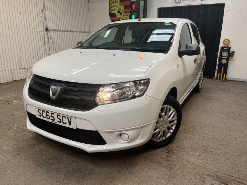 DACIA SANDERO
