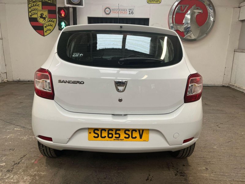 DACIA SANDERO