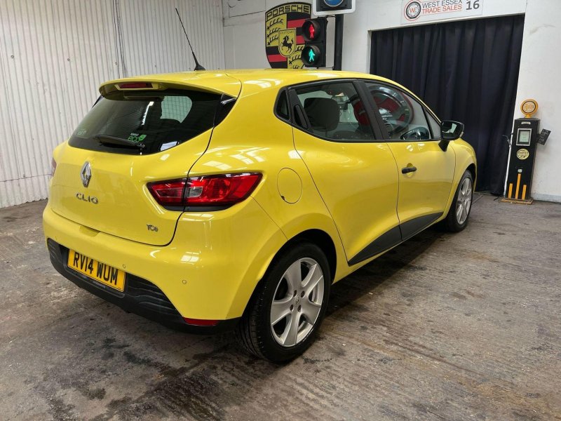 RENAULT CLIO