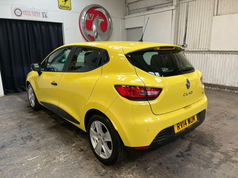 RENAULT CLIO