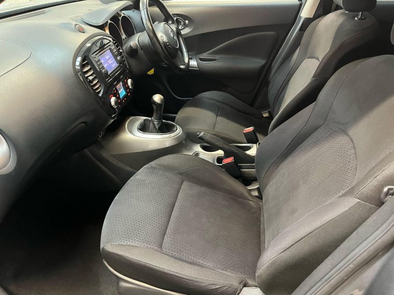 NISSAN JUKE