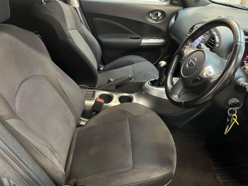 NISSAN JUKE