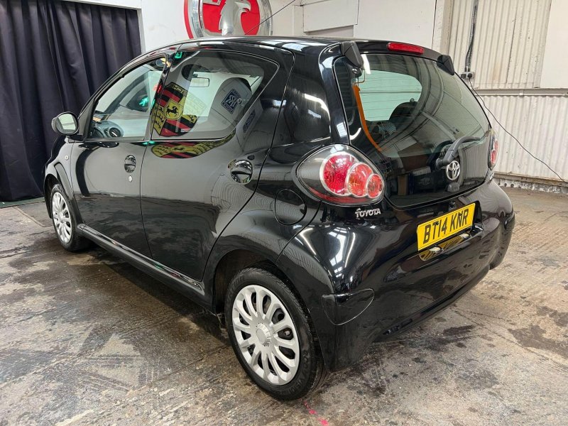 TOYOTA AYGO