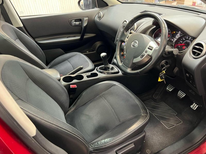 NISSAN QASHQAI+2