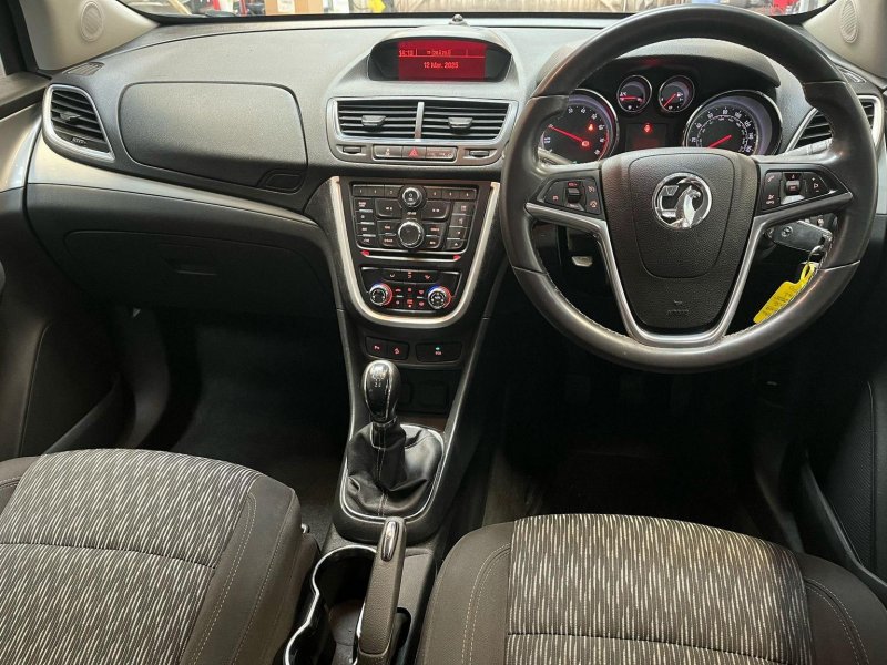 VAUXHALL MOKKA
