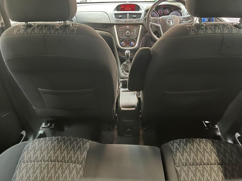 VAUXHALL MOKKA