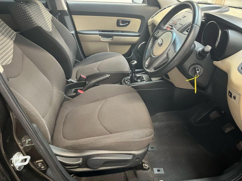 KIA SOUL