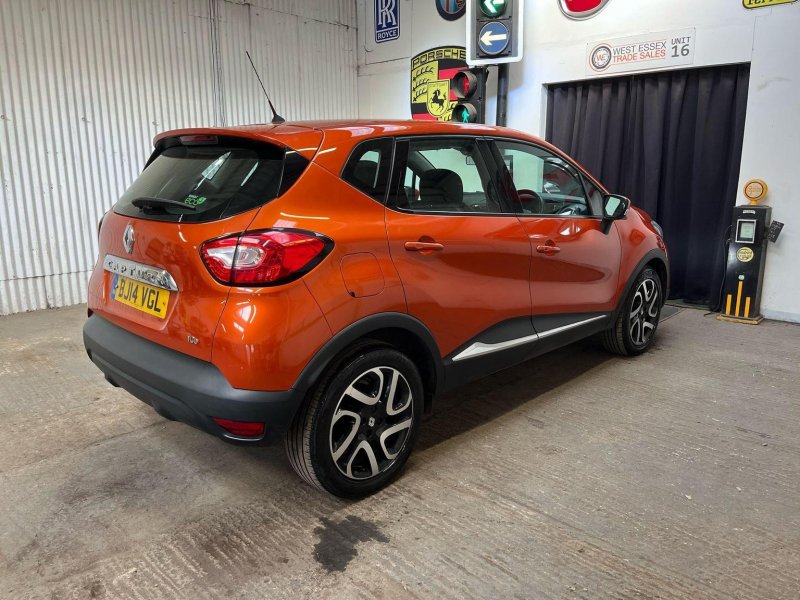 RENAULT CAPTUR