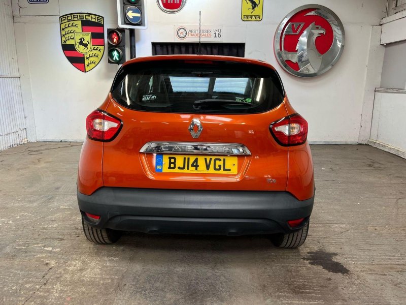 RENAULT CAPTUR