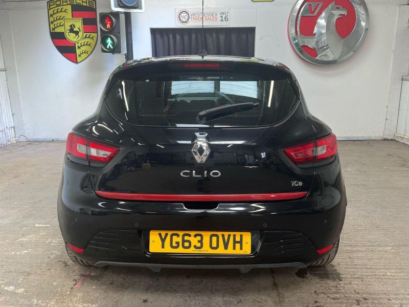 RENAULT CLIO
