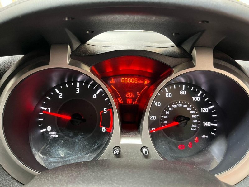 NISSAN JUKE