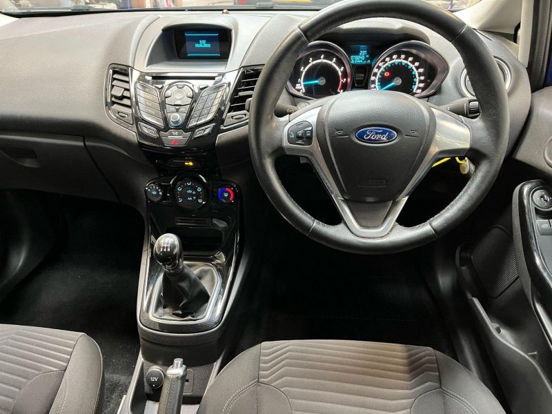FORD FIESTA