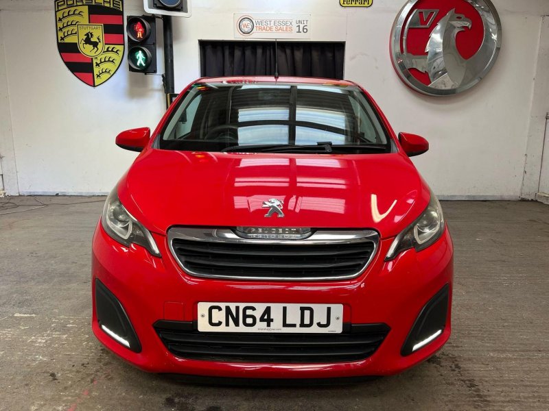 PEUGEOT 108
