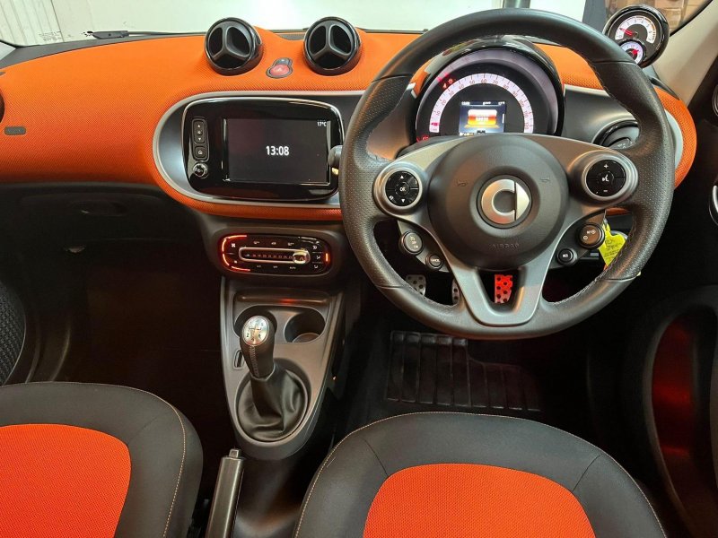 SMART FORFOUR