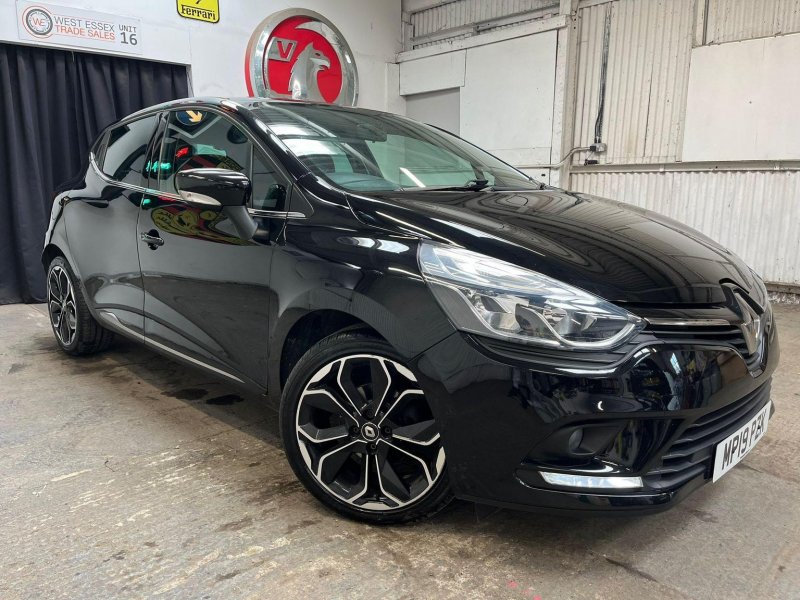 View RENAULT CLIO 1.5 dCi Iconic Euro 6 (s/s) 5dr