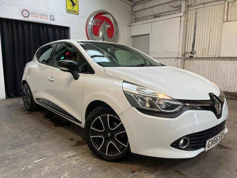 View RENAULT CLIO 0.9 TCe Dynamique Nav Euro 6 (s/s) 5dr