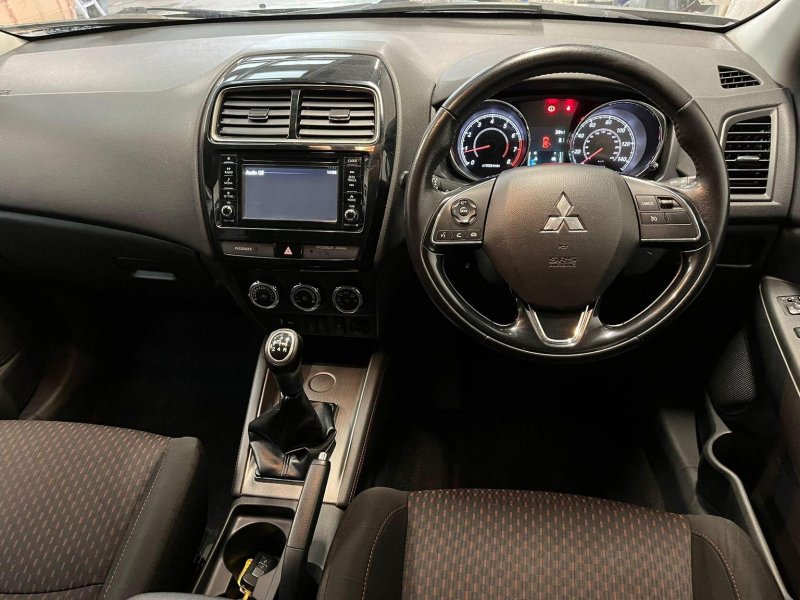 MITSUBISHI ASX