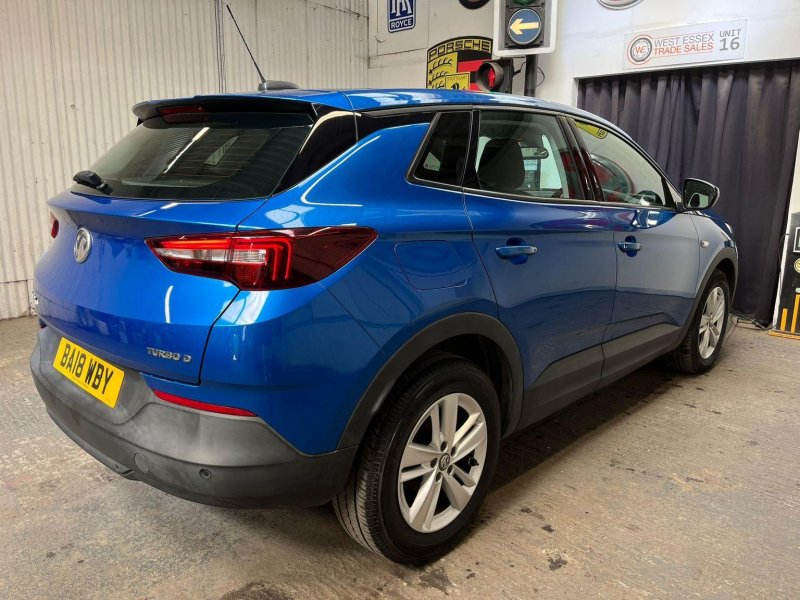 VAUXHALL GRANDLAND X