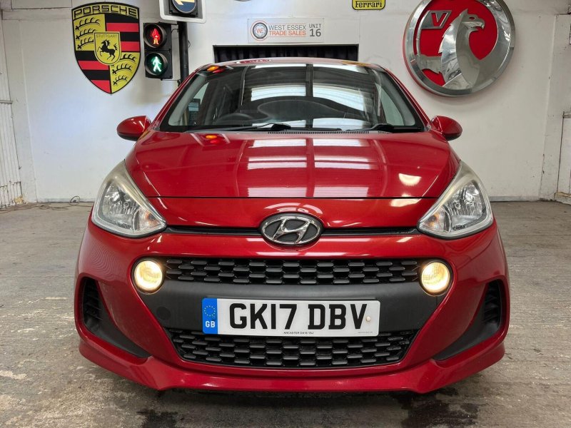 HYUNDAI I10