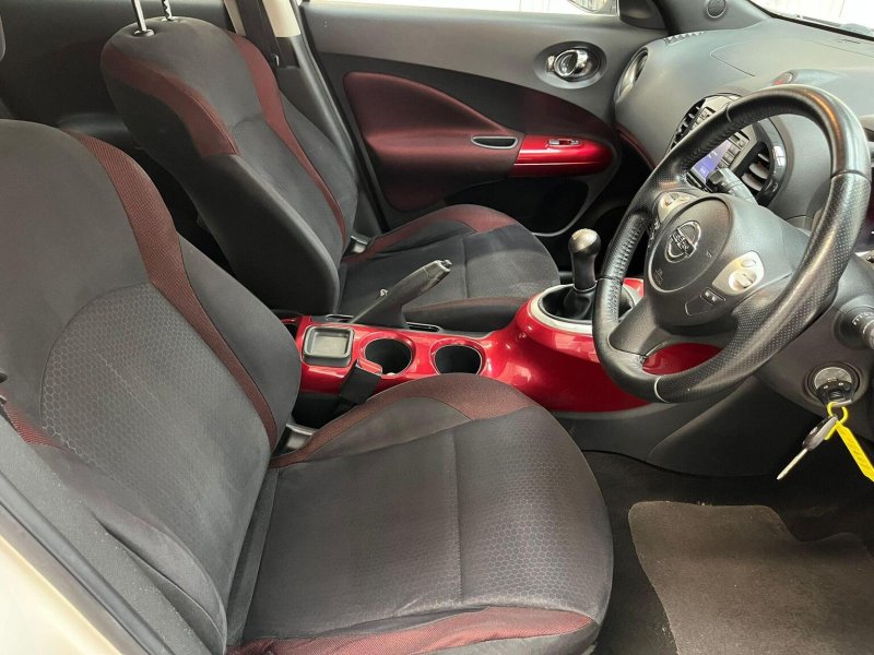 NISSAN JUKE